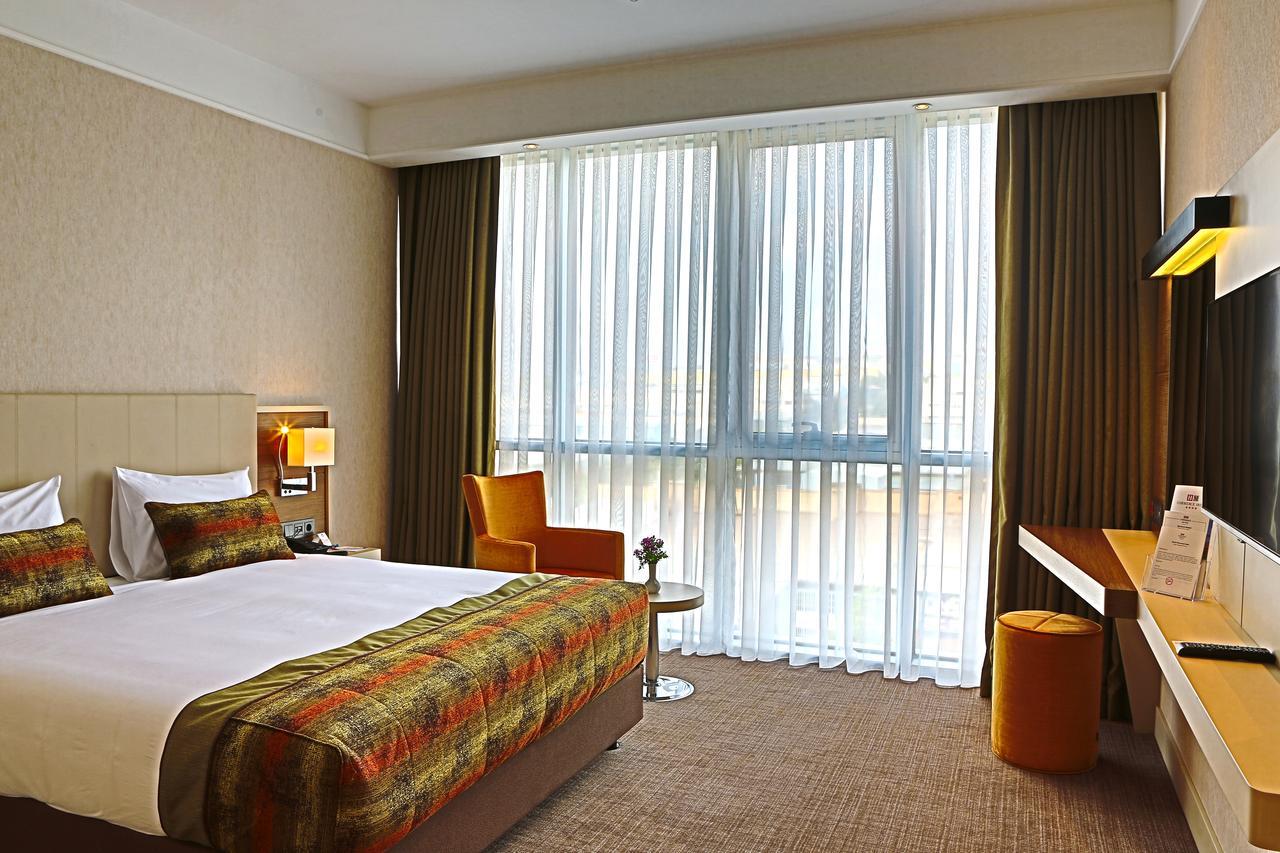 Hm Commerce Hotel Ankara Buitenkant foto